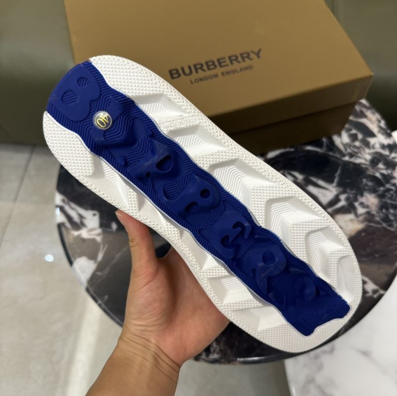 Burberry Low Shoes